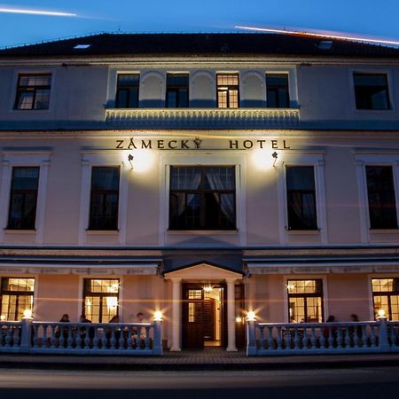 Grandhotel Sluchatko - Ex Zamecky Hotel Vranov nad Dyji Exterior photo